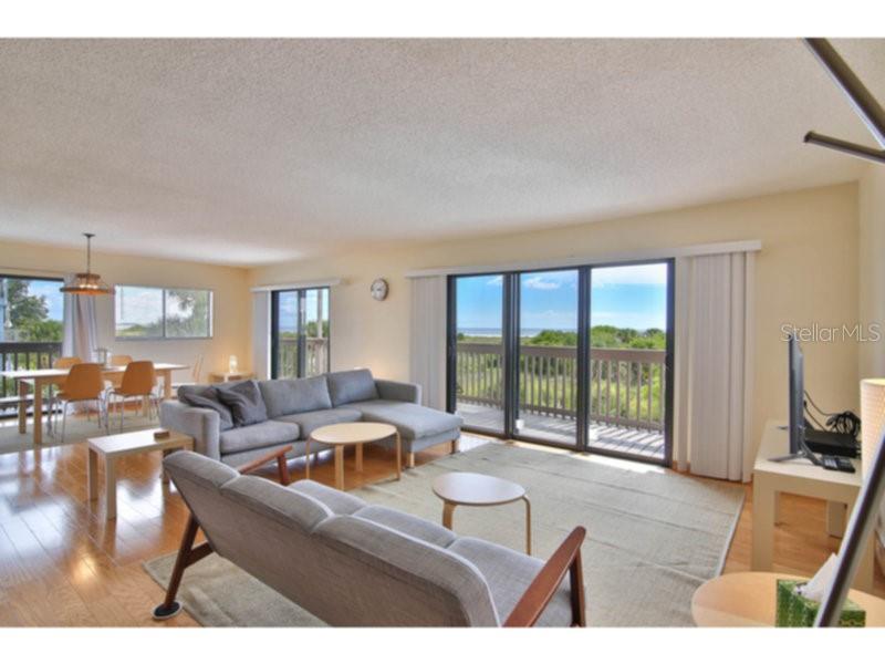 460 Beach Rd #a1 Property Photo 4