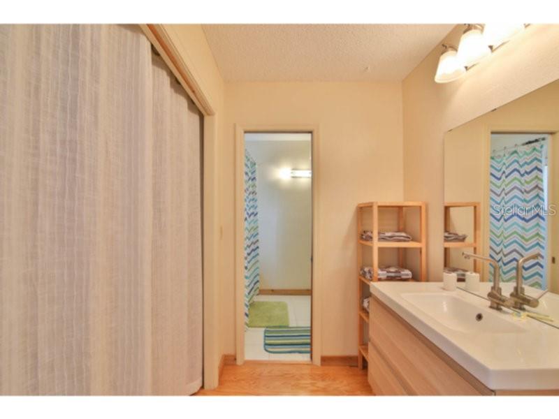 460 Beach Rd #a1 Property Photo 12
