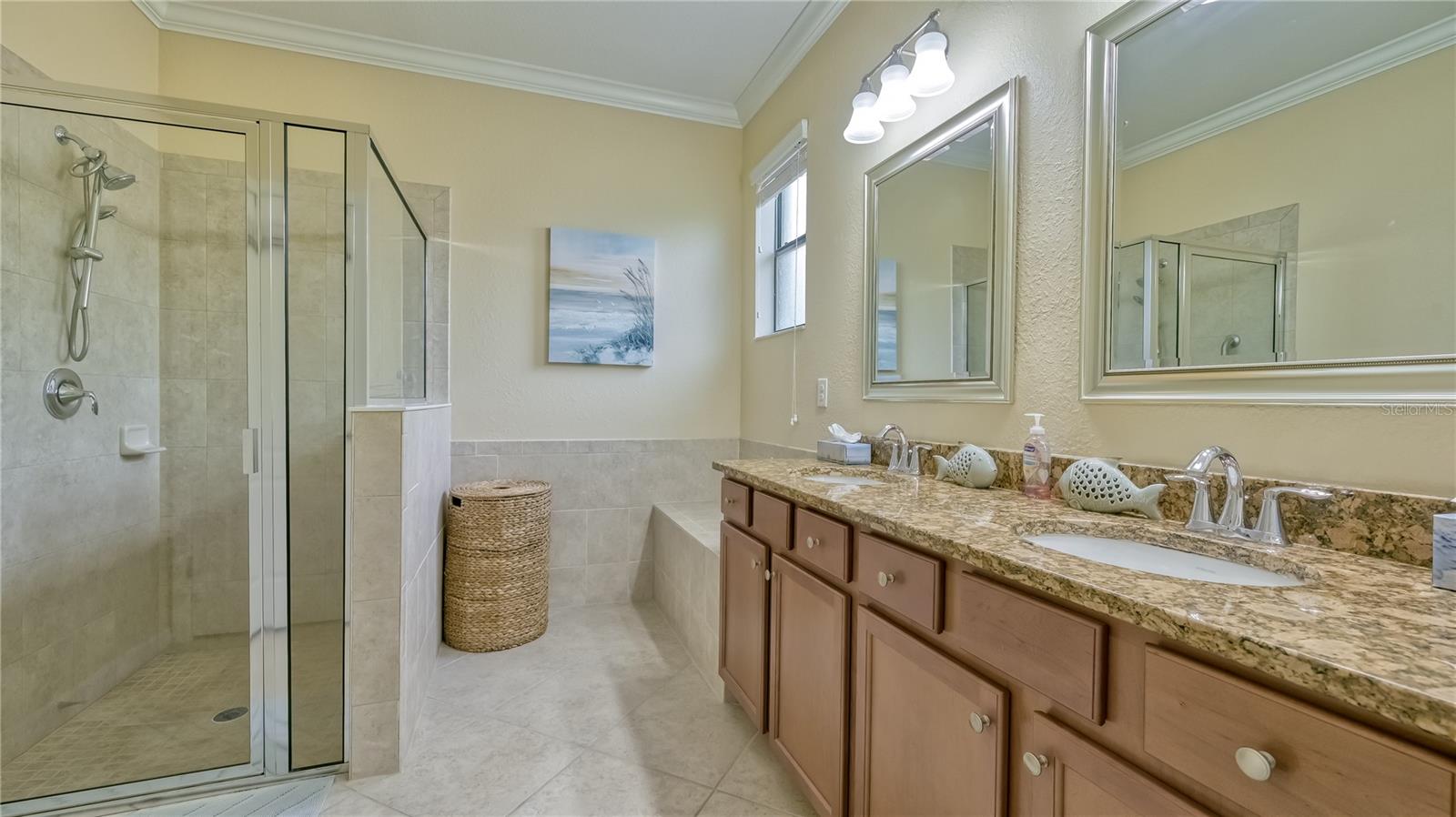 6888 Willowshire Way Property Photo 21