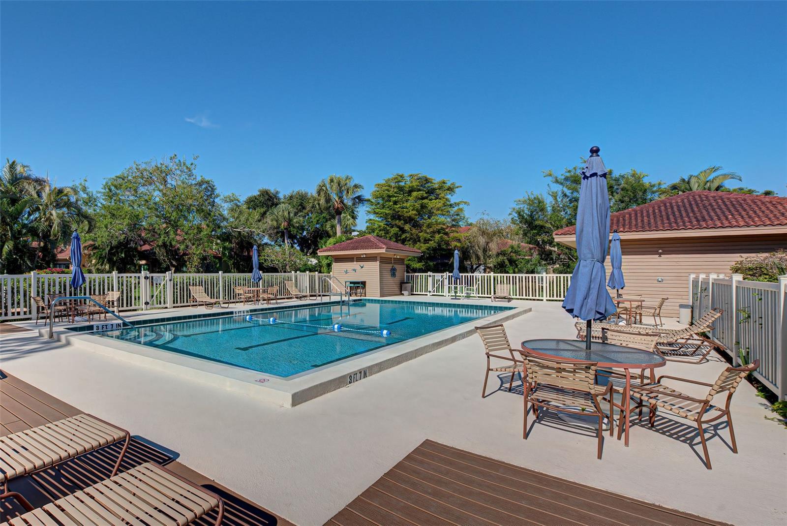 1740 Landings Blvd #39 Property Photo 9
