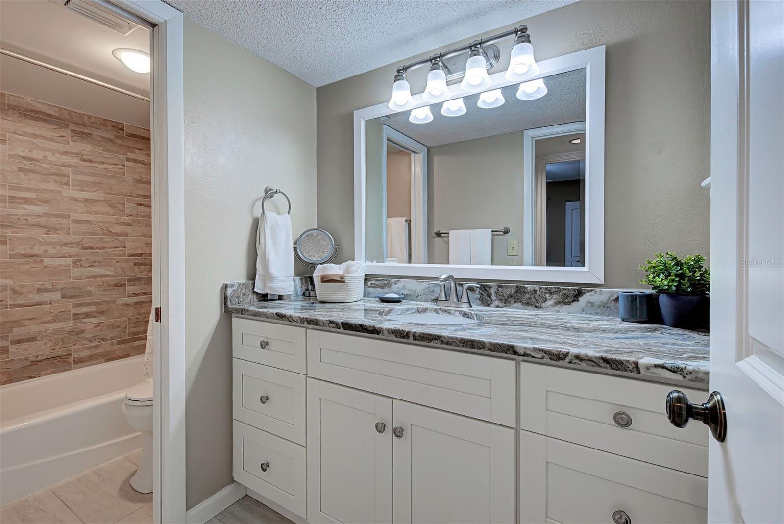 1740 Landings Blvd #39 Property Photo 23
