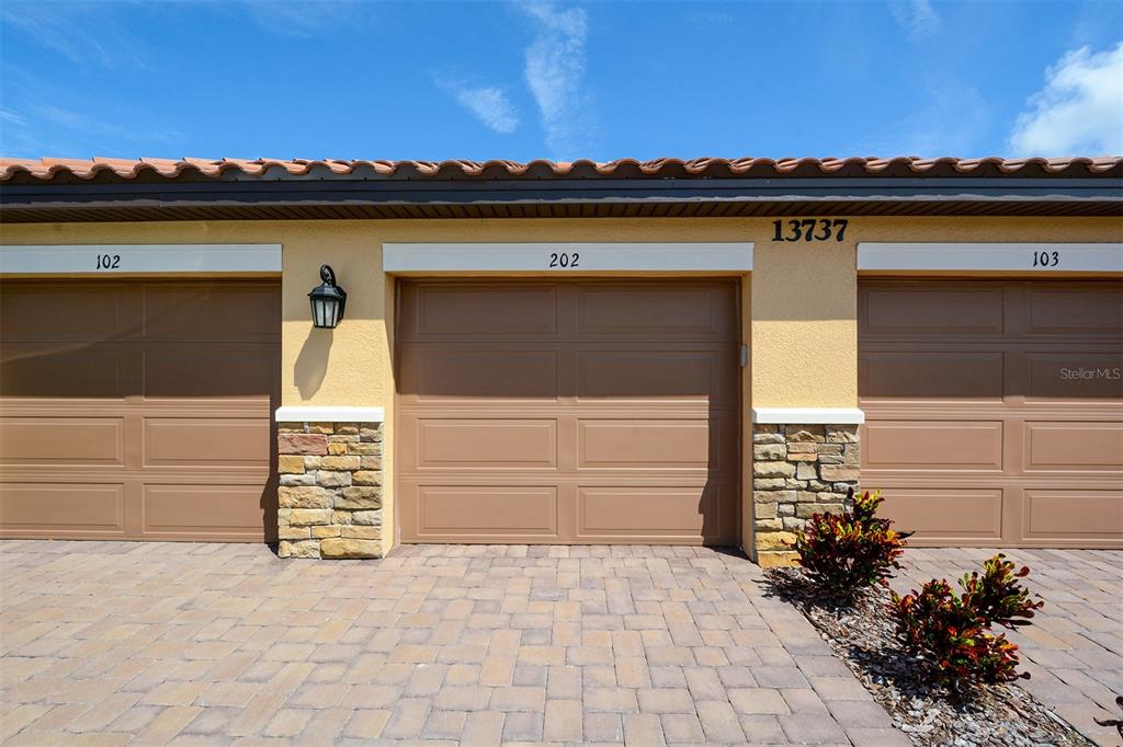 13737 Messina Loop #202 Property Photo 2
