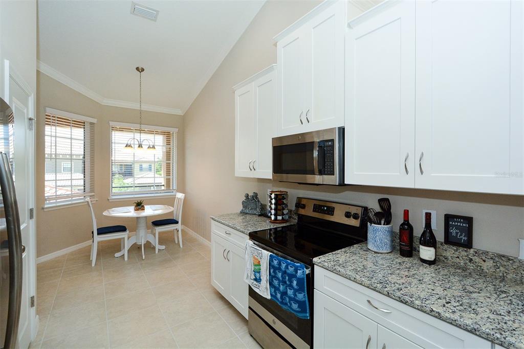 13737 Messina Loop #202 Property Photo 17