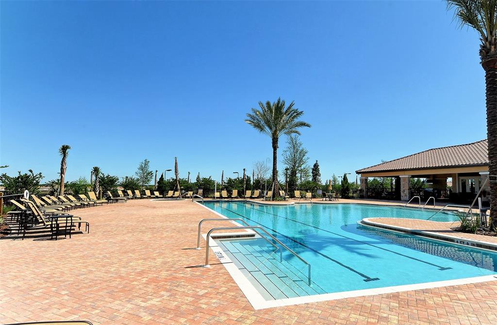 13737 Messina Loop #202 Property Photo 41