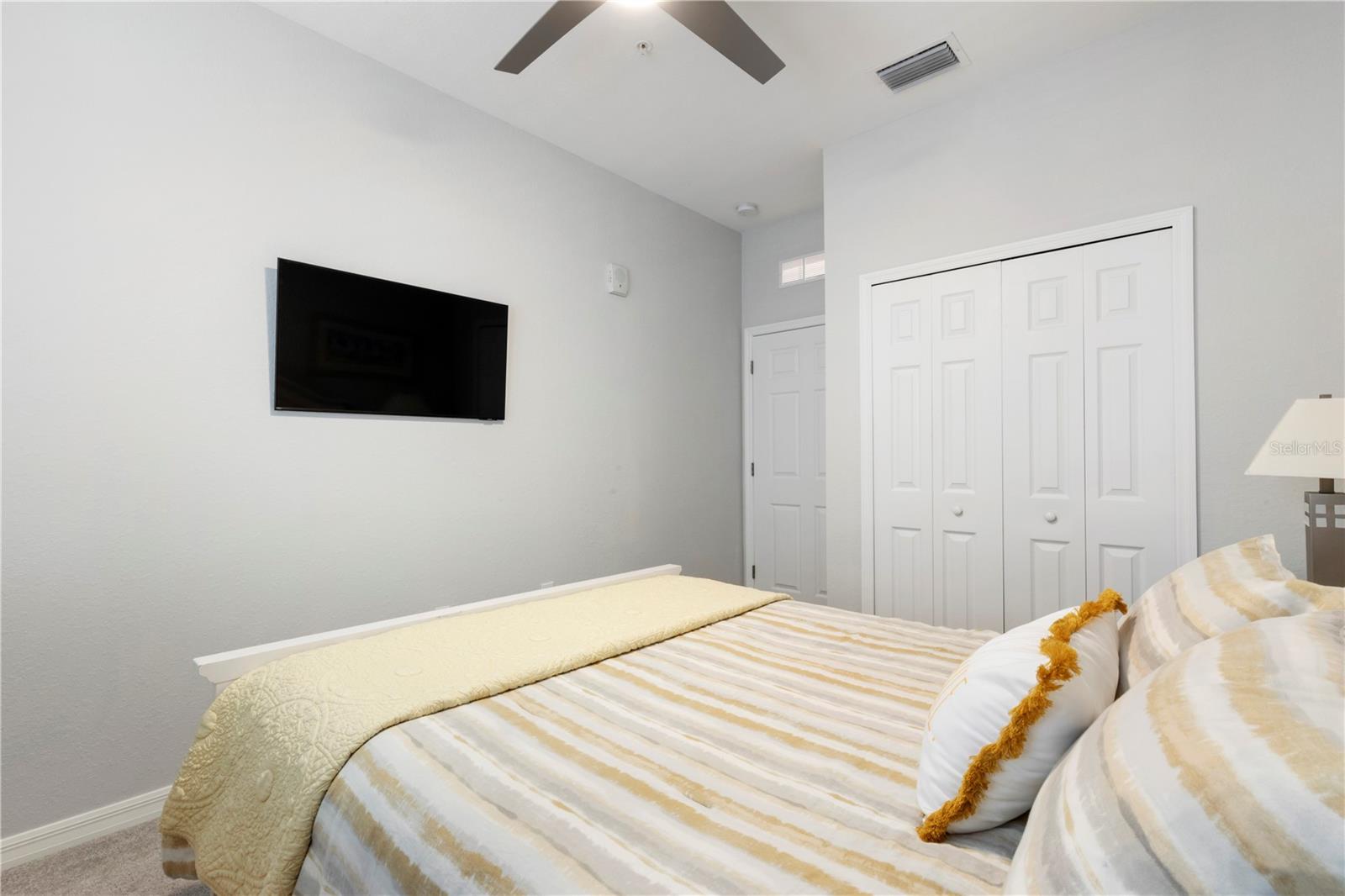 18008 Gawthrop Dr #402 Property Photo 22