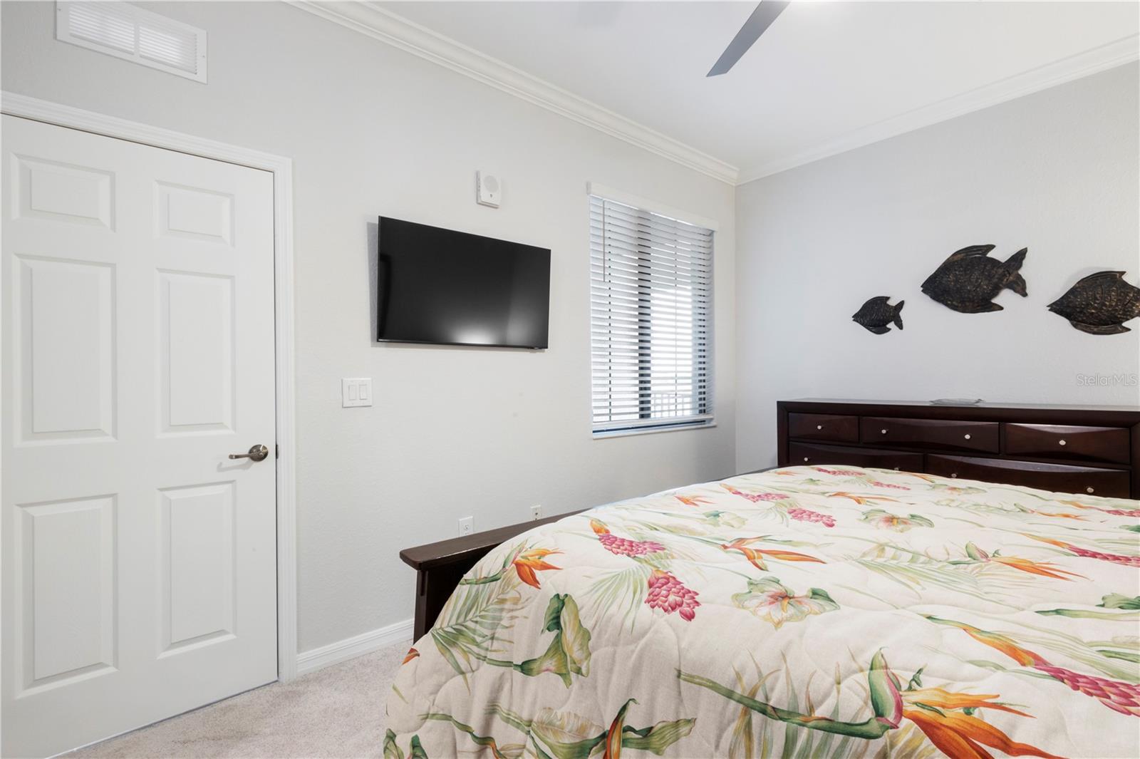 18008 Gawthrop Dr #402 Property Photo 26