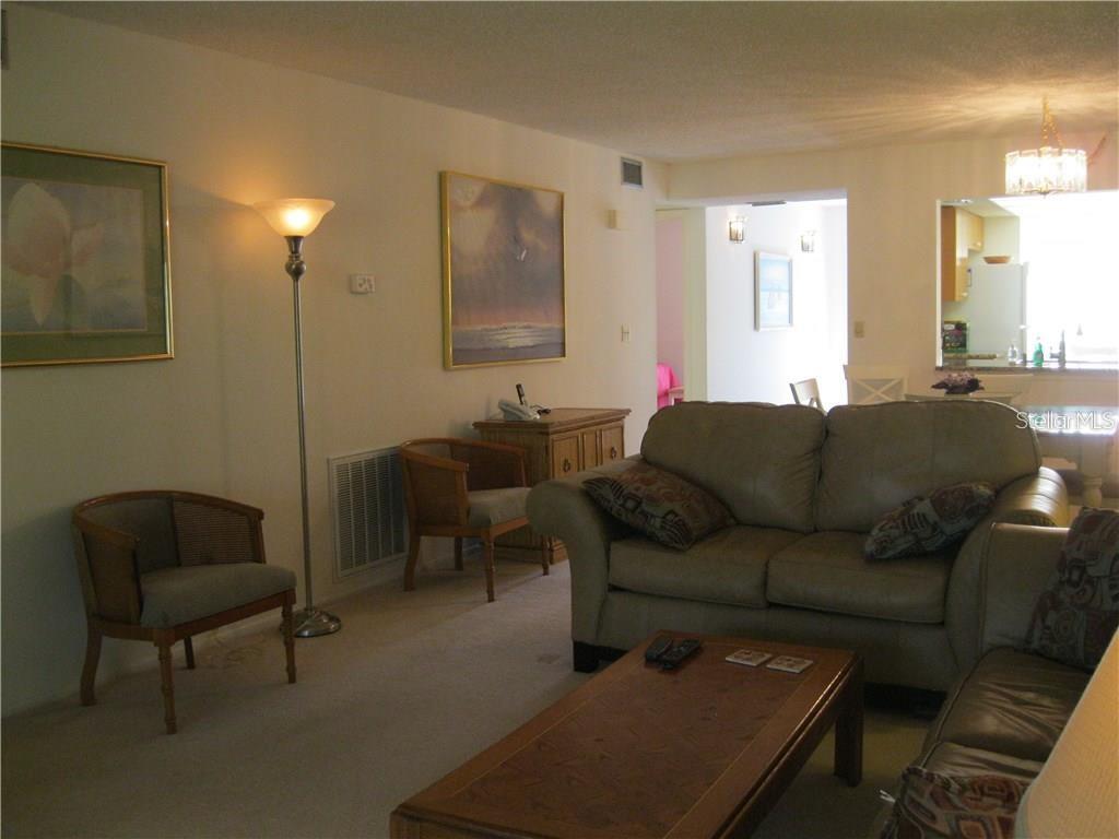 A4520600 Property Photo 4