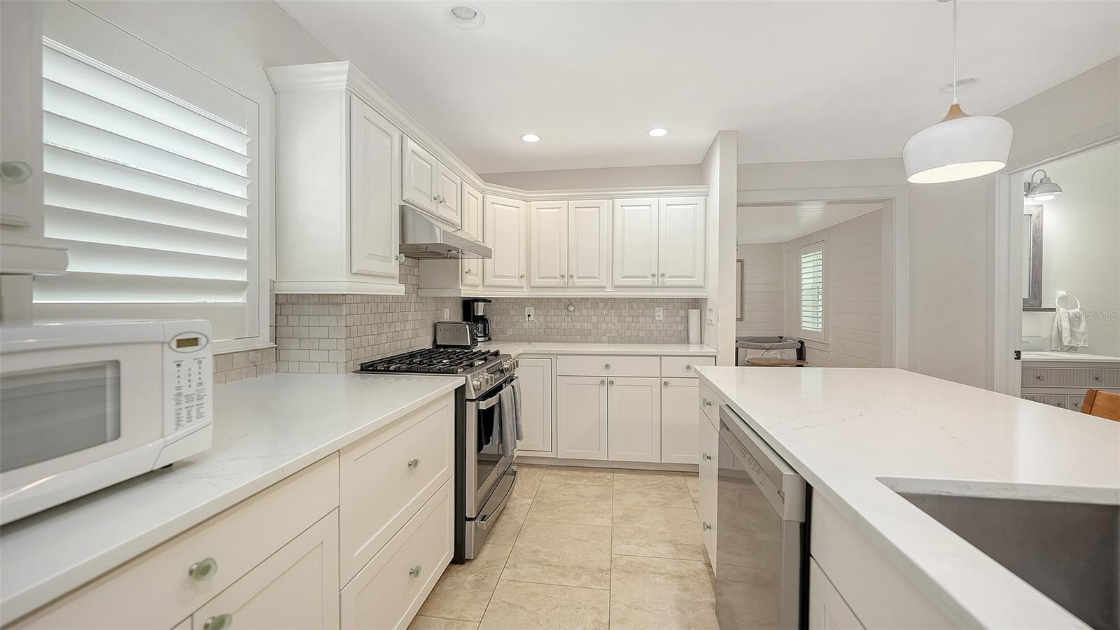 3708 Sandspur Ln Property Photo 20