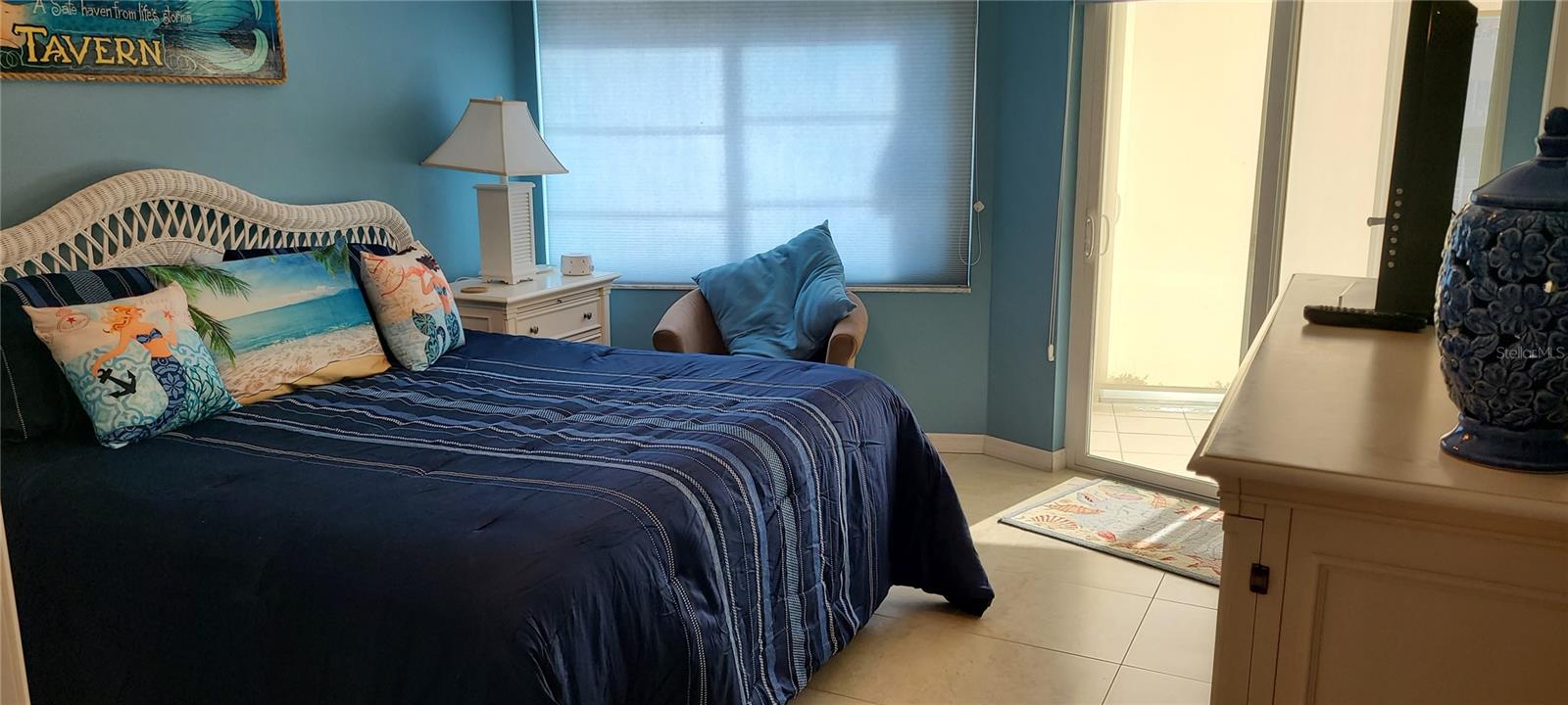 1250 N Portofino Dr #102mar Property Photo 5