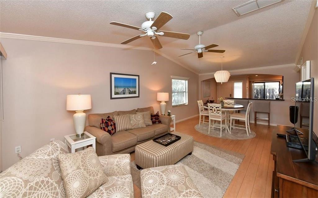 A4529284 Property Photo 12