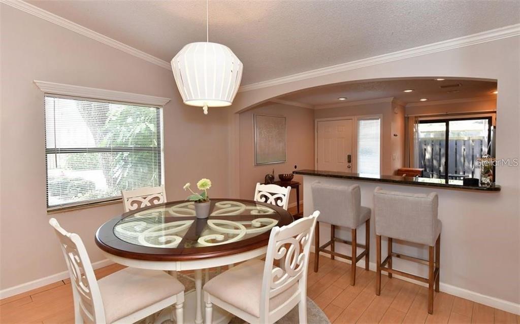 A4529284 Property Photo 16