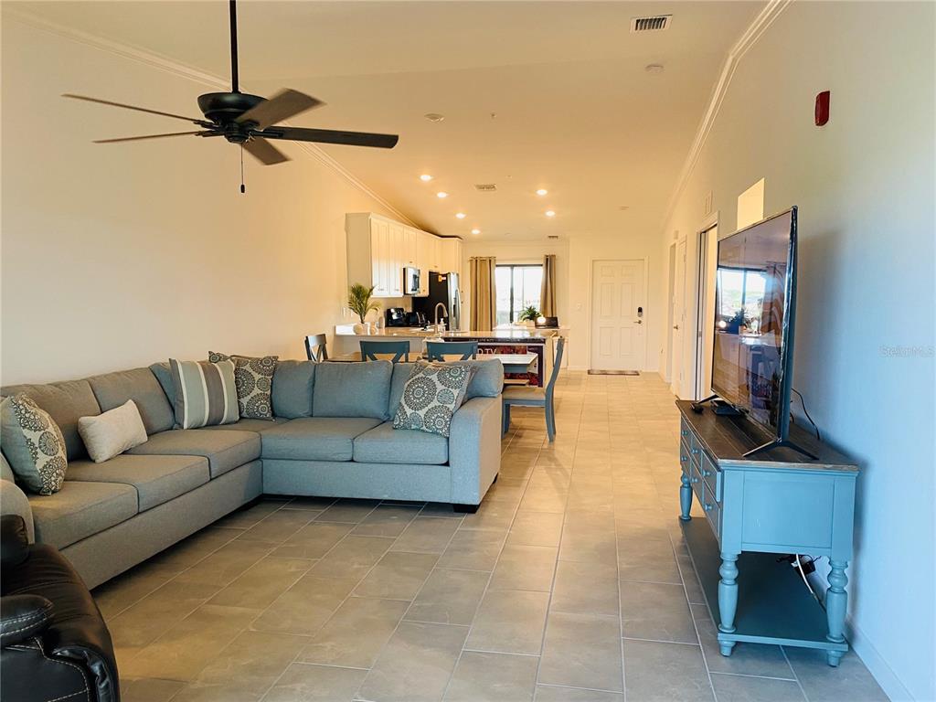 5664 Palmer Cir #202 Property Photo 35