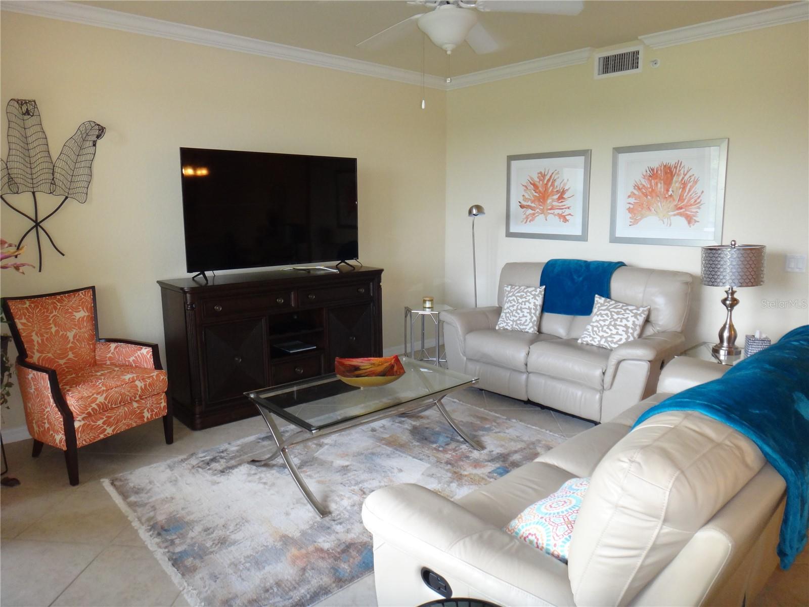 6519 Grand Estuary Trl #307 Property Photo 5