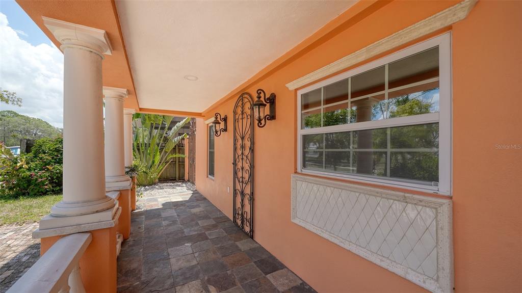 2520 Tami Sola St Property Photo 6