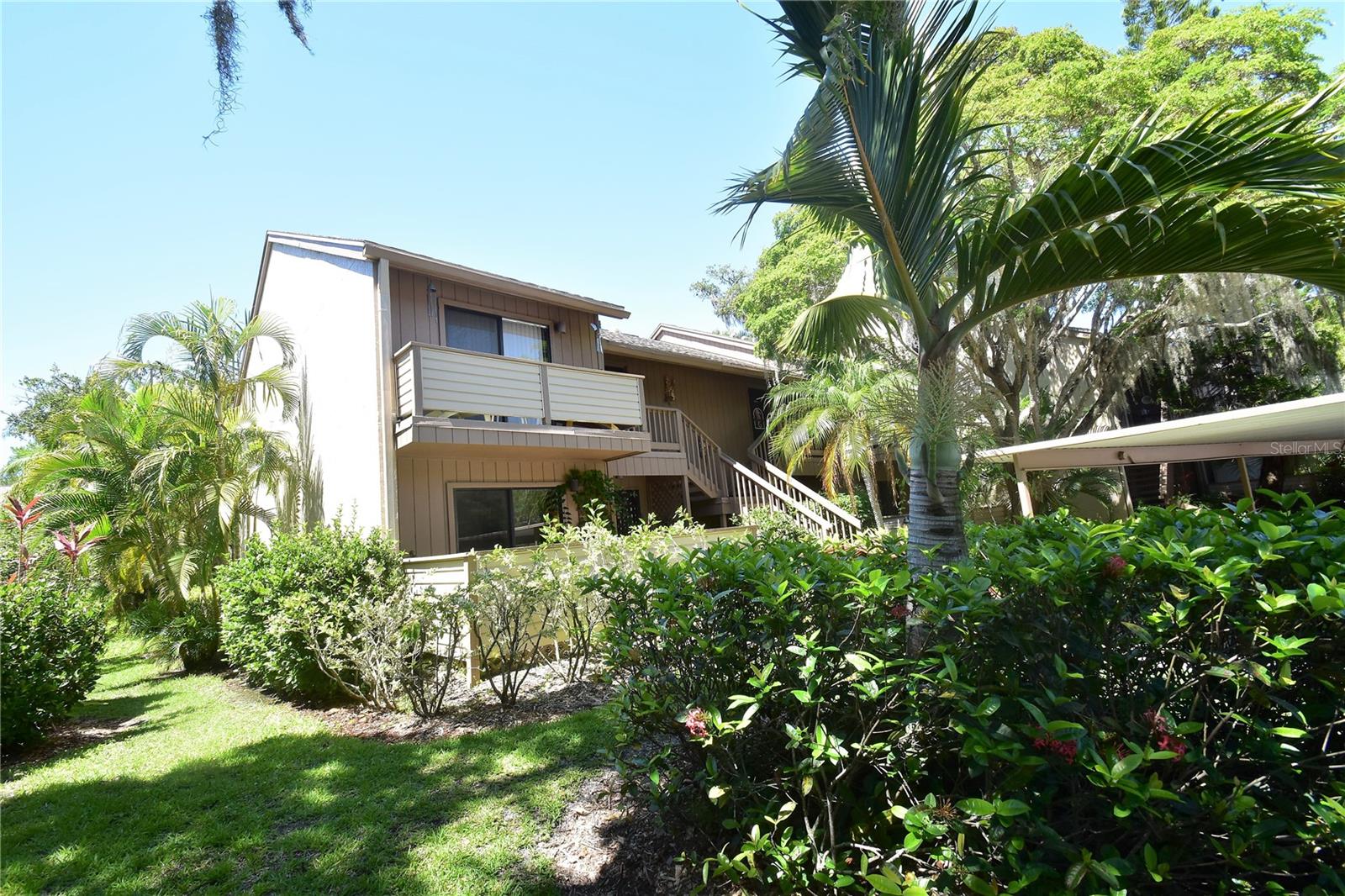 1647 Brookhouse Ct #br145 Property Photo 1