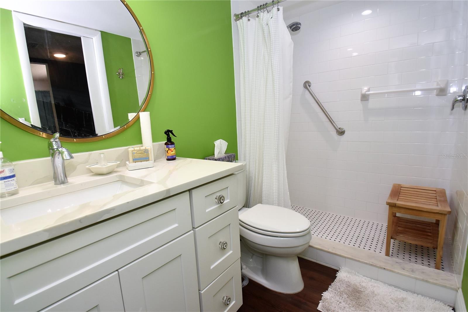 1647 Brookhouse Ct #br145 Property Photo 9