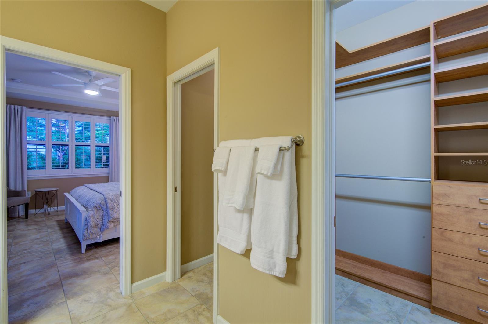 12232 Marsh Pointe Rd Property Photo 12