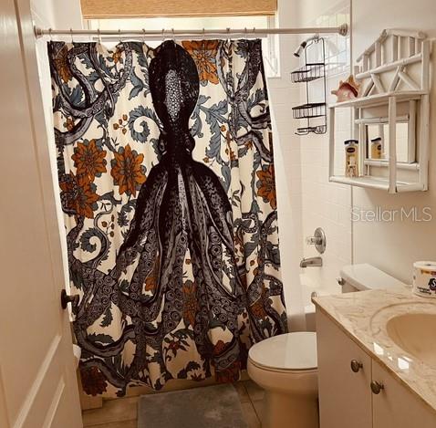 9611 Castle Point Dr #916 Property Photo 25
