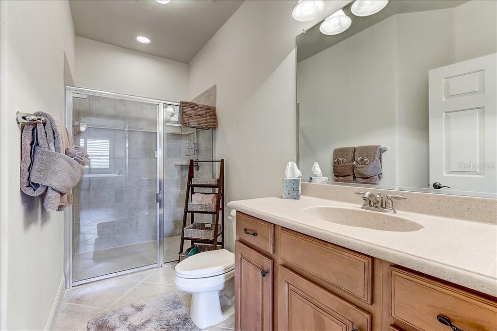 3652 Parkridge Circle #28-106 Property Photo 14