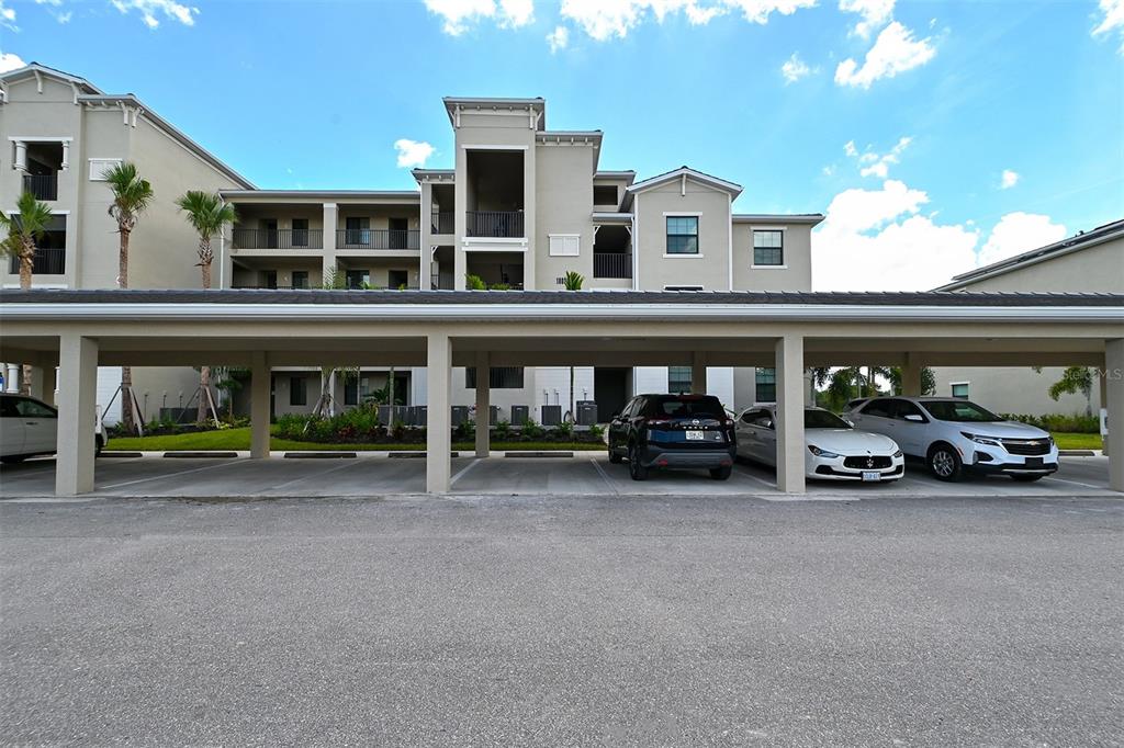 18028 GAWTHROP #208 Property Photo 1