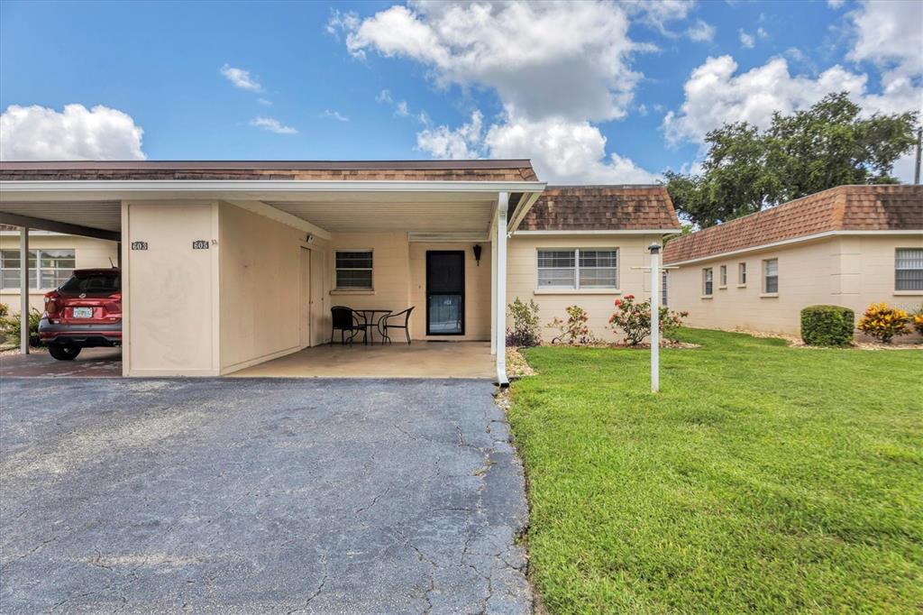 605 Orlando Avenue Property Photo 2