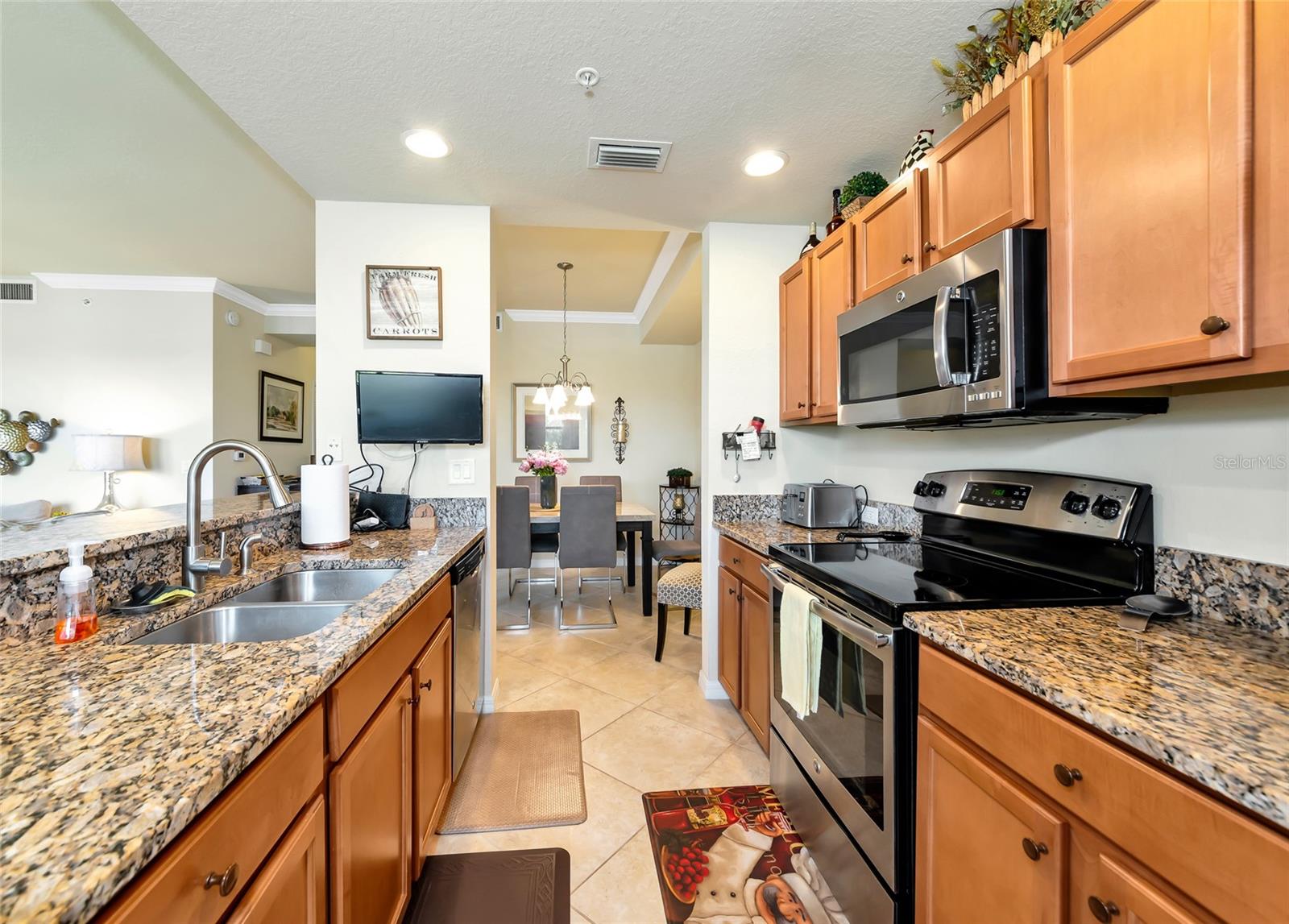 6515 Grand Estuary Trl #107 Property Photo 6