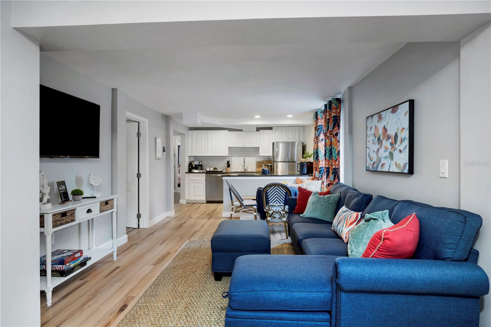 4705 Hollingsworth Ave #lower Property Photo 8