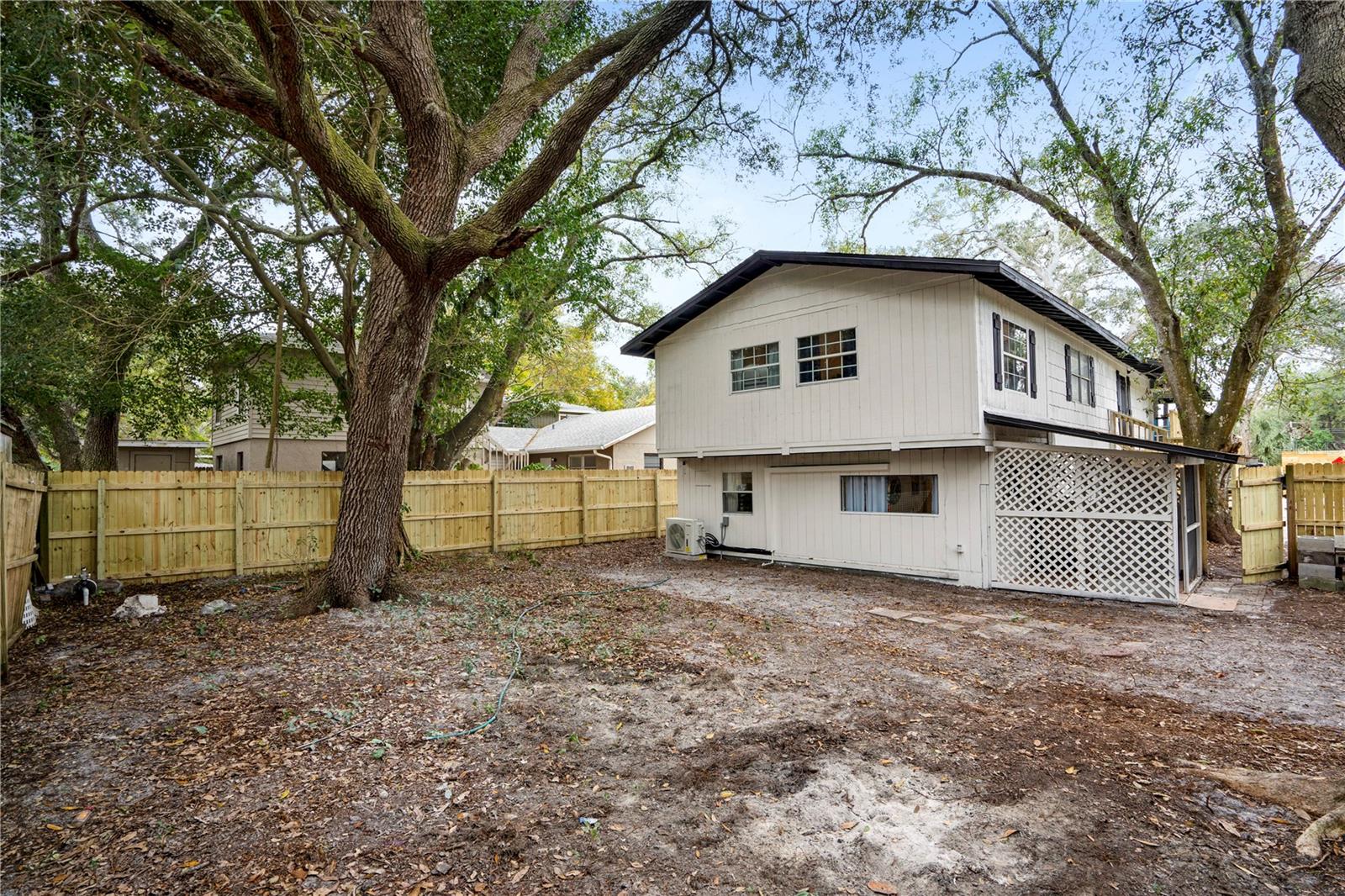 4705 Hollingsworth Ave Property Photo 34