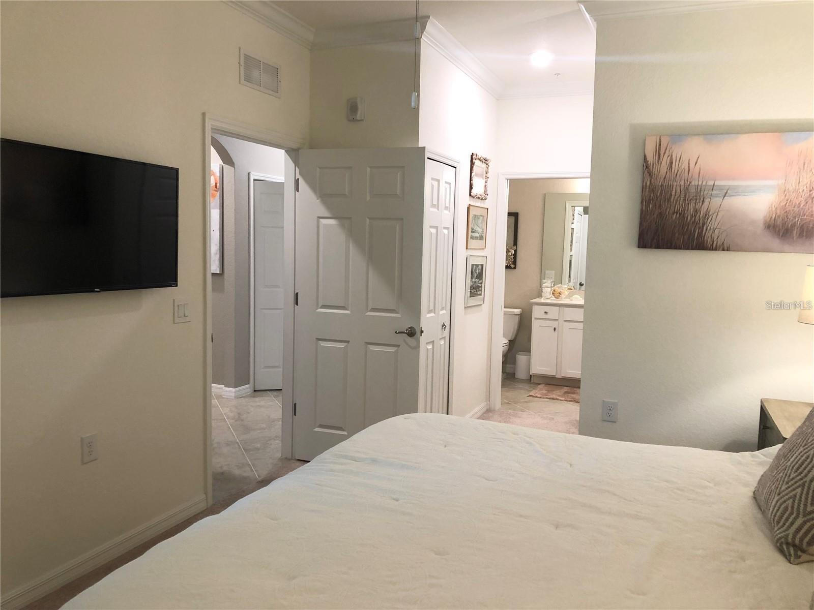 17510 Gawthrop Dr #405 Property Photo 12