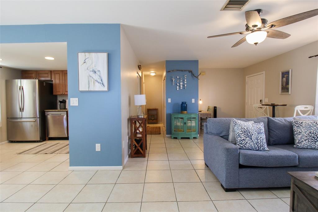 1116 Royal Rd Property Photo 10