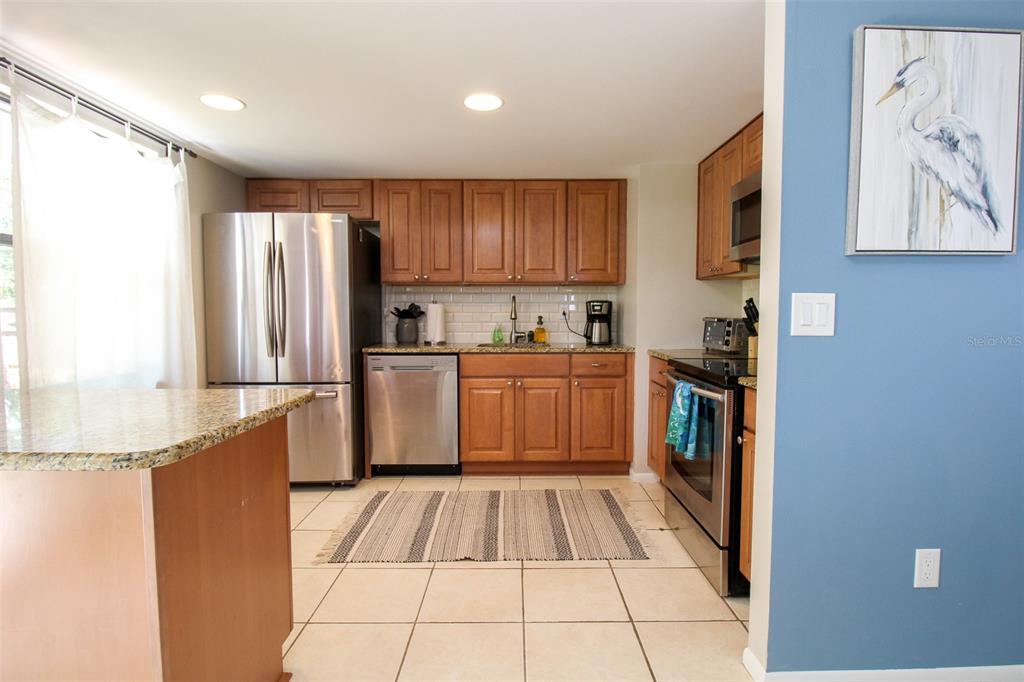 1116 Royal Rd Property Photo 13