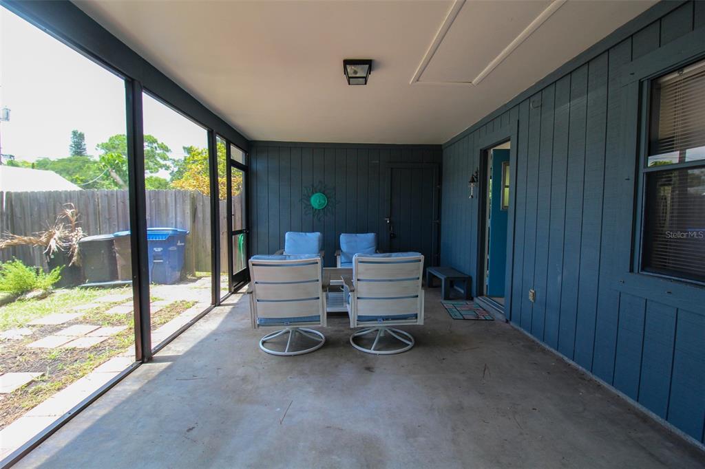 1116 Royal Rd Property Photo 16