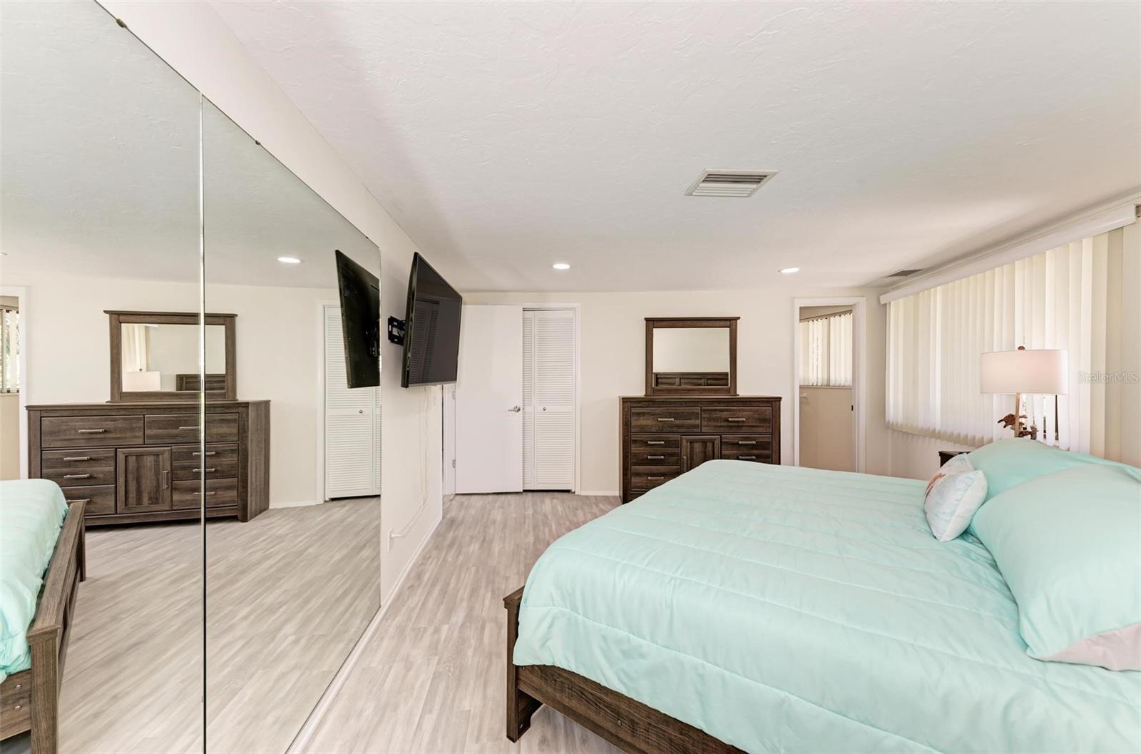 6590 Manasota Key Rd Property Photo 29