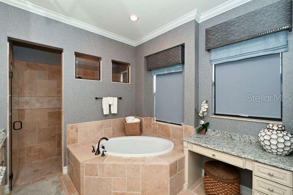 5507 Arnie Loop Property Photo 33