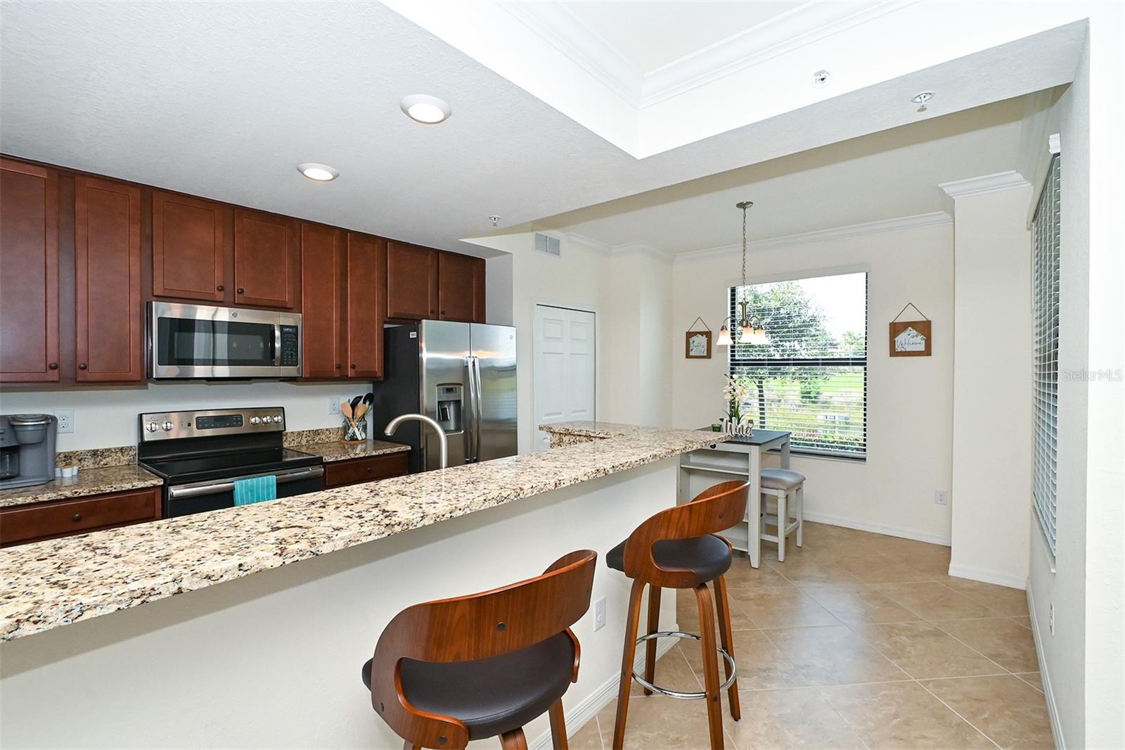5567 Palmer Cir #104 Property Photo 12