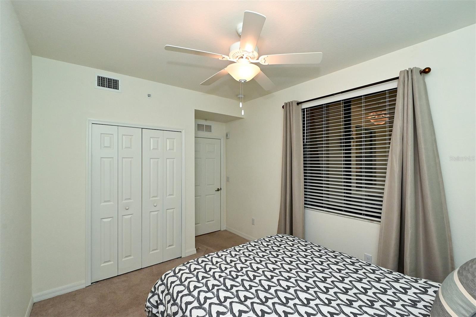 5567 Palmer Cir #104 Property Photo 28