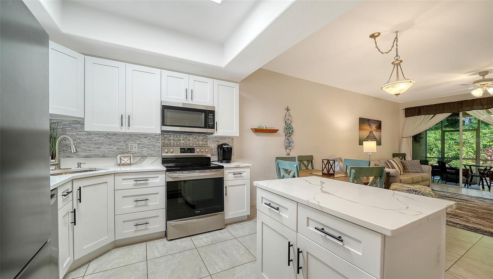 8375 Glenrose Way #211 Property Photo 13
