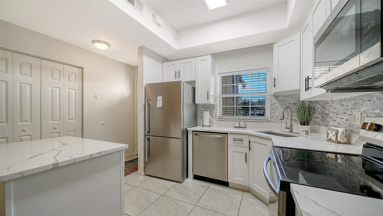 8375 Glenrose Way #211 Property Photo 14