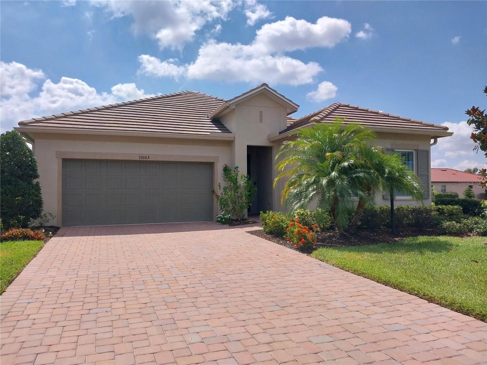 10102 Carnoustie Pl Property Photo 1