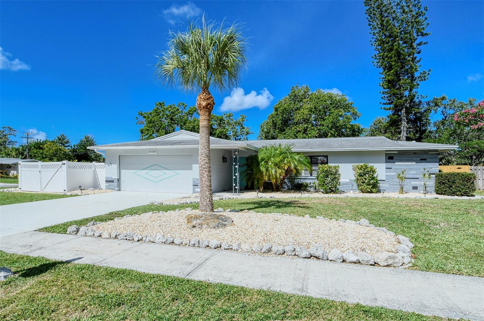 6758 S Lockwood Ridge Rd Property Photo 1