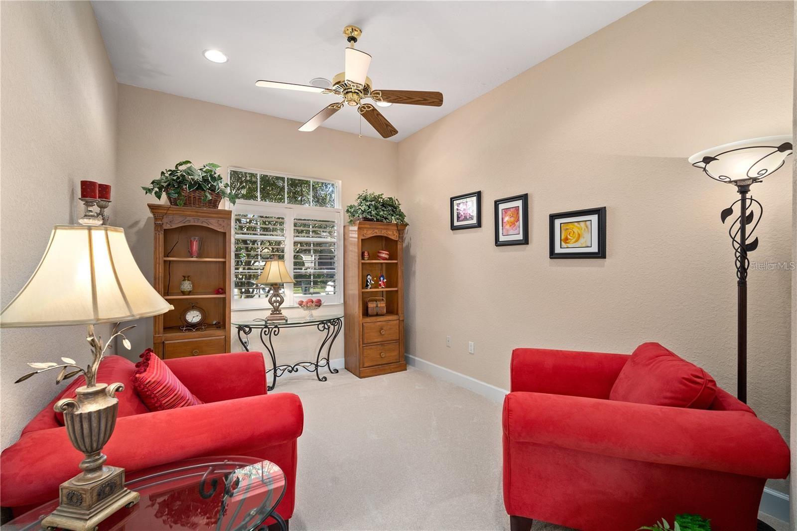 1023 Rainbow Ct Property Photo 6