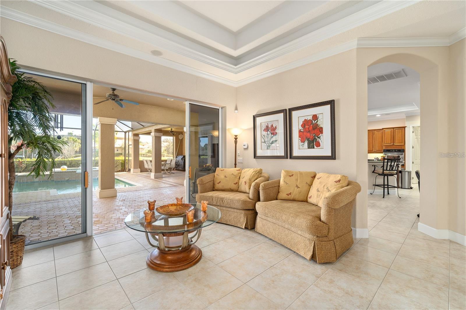1023 Rainbow Ct Property Photo 8