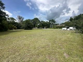 3910 Dunn Dr Property Photo 20