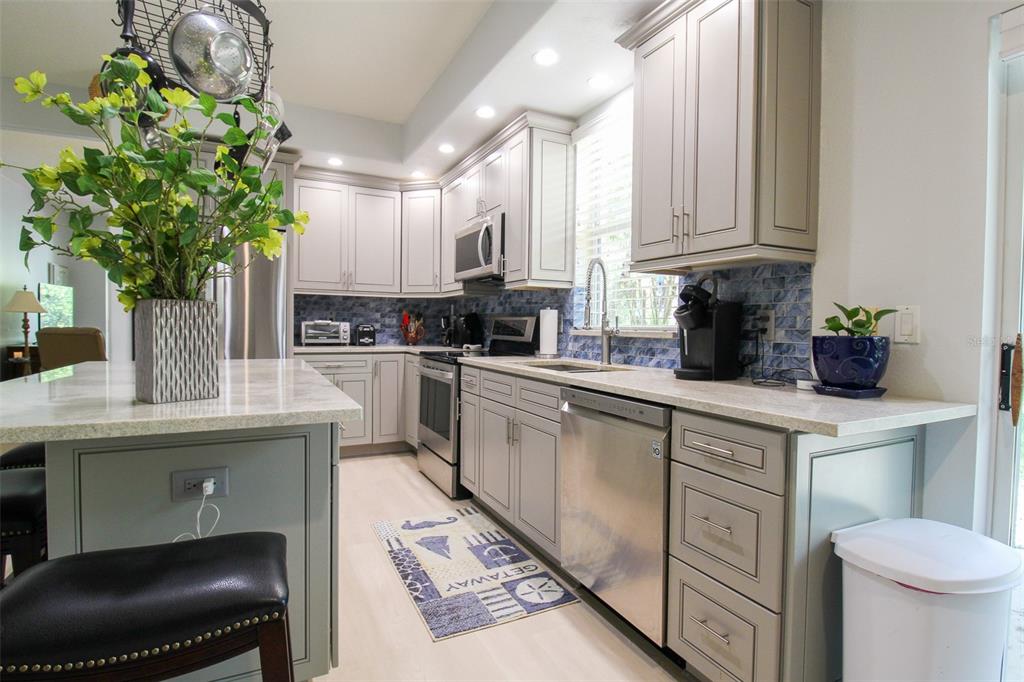 A4550645 Property Photo 26