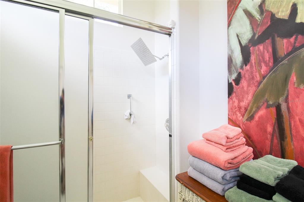 A4550645 Property Photo 37