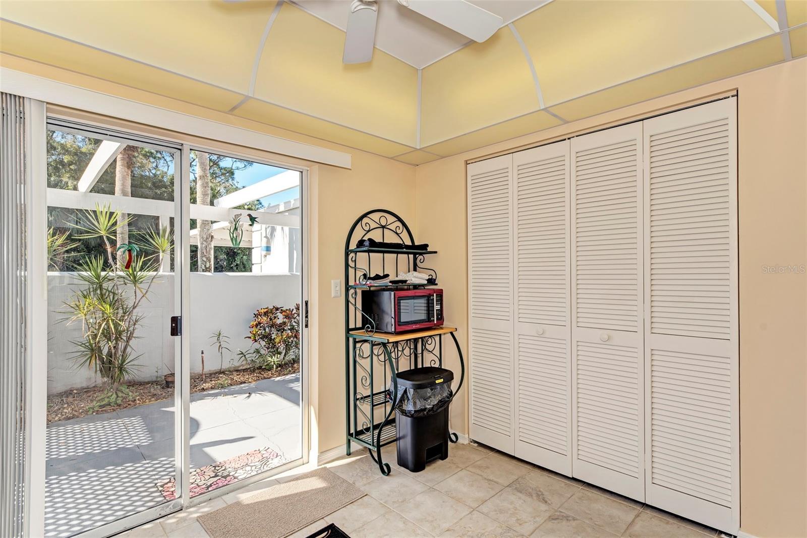 216 Cerromar Way S #30 Property Photo 21