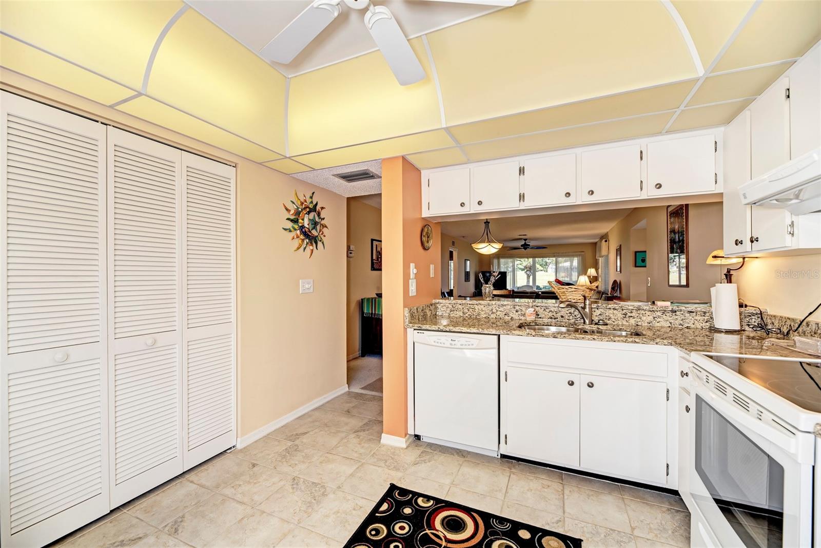 216 Cerromar Way S #30 Property Photo 23