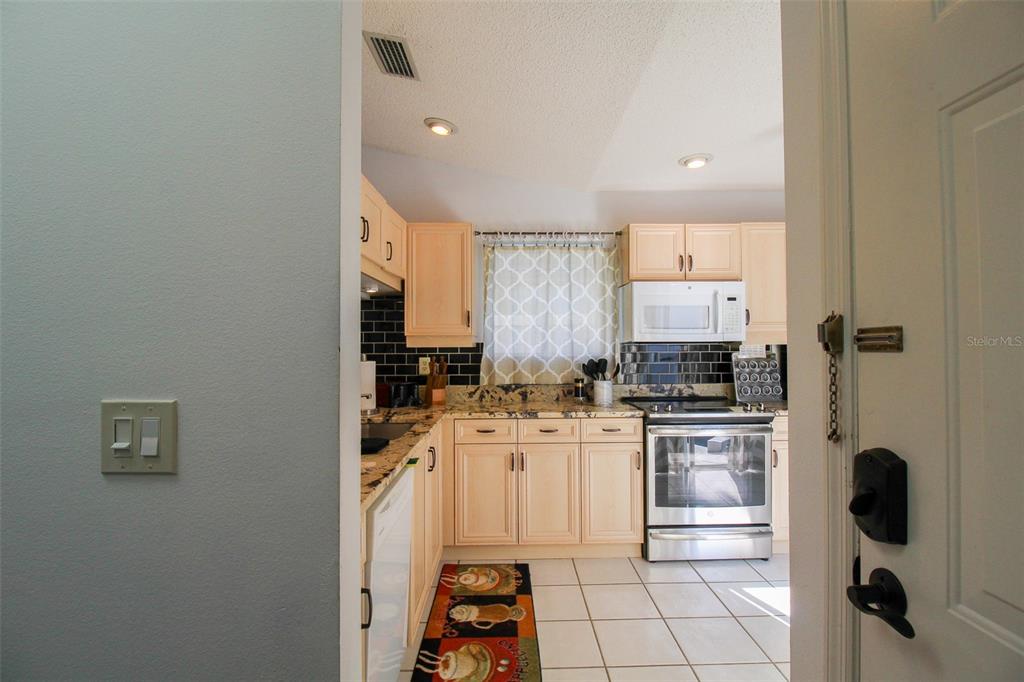 502 Sanderling Cir Property Photo 16