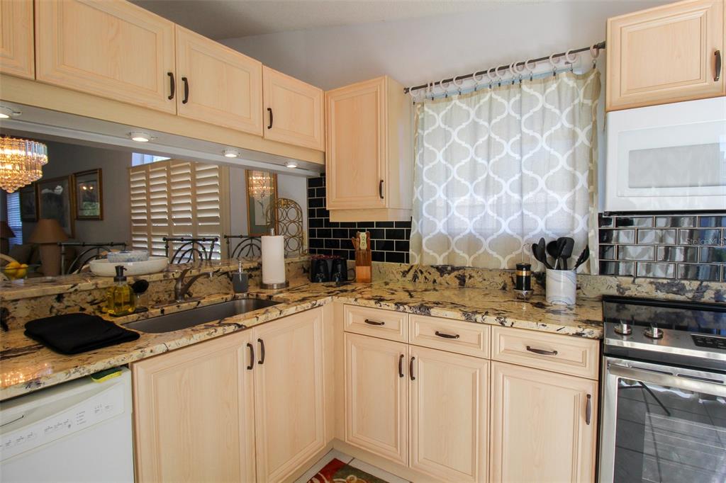502 Sanderling Cir Property Photo 17