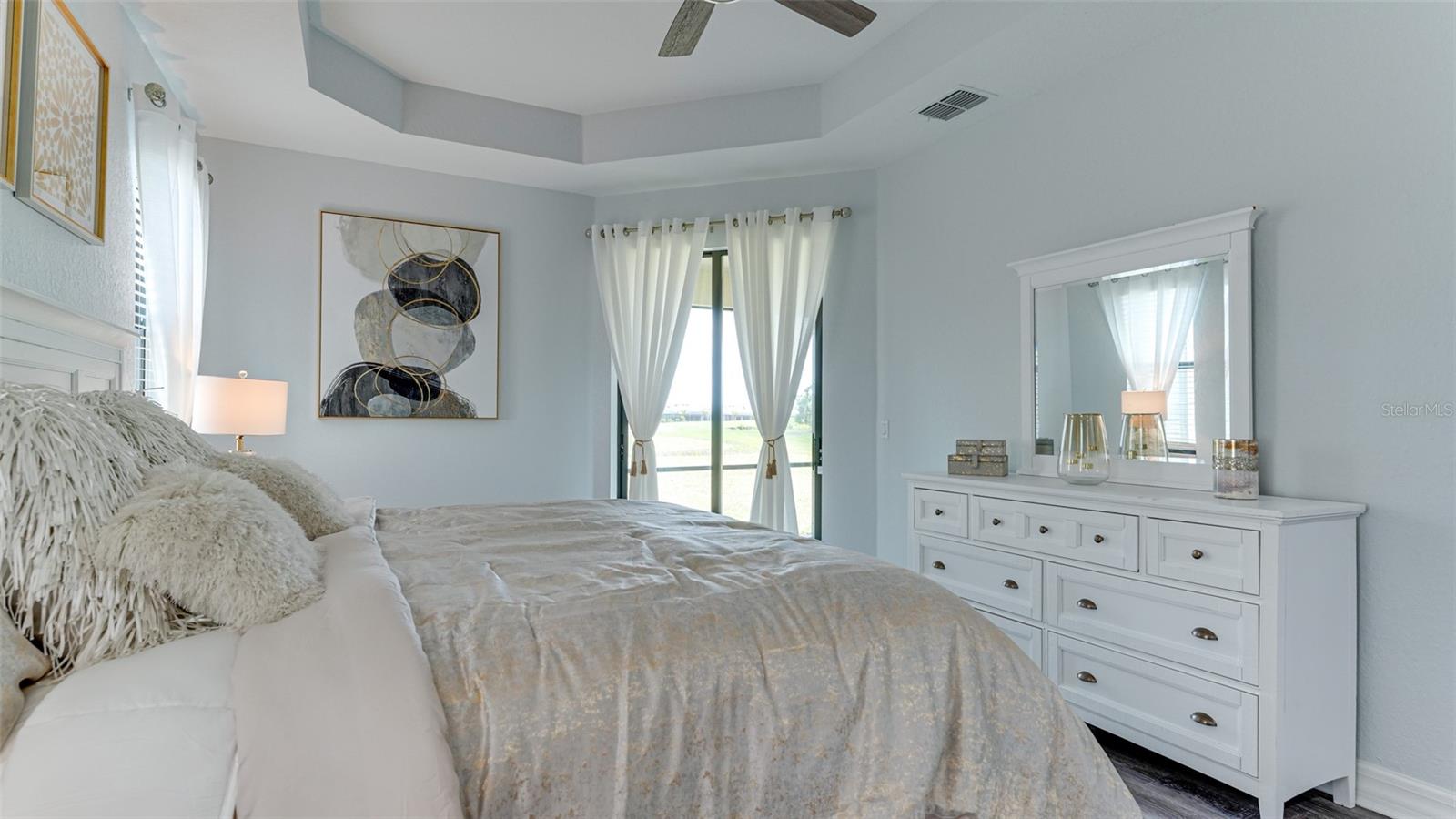 5725 Cheech Gln Property Photo 8